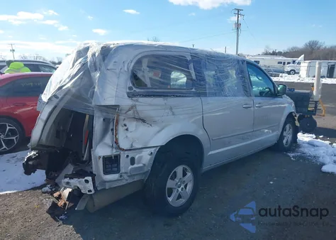 2012 Dodge Grand Caravan Sxt z USA, uszkodzony, nr VIN 2C4RDGCGXCR364756